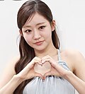 쥴리