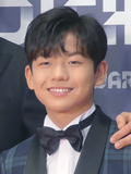 왕석현