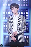 동현