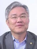 최강욱