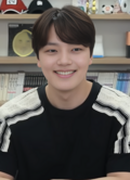 여진구