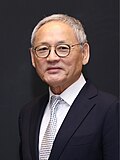 유인촌